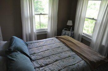 Lazy T Ranch Guest House Manhattan Exterior photo