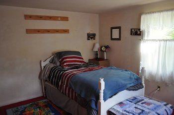 Lazy T Ranch Guest House Manhattan Exterior photo